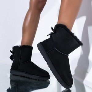 Ugg Suede Bow Mini II Boots in Black